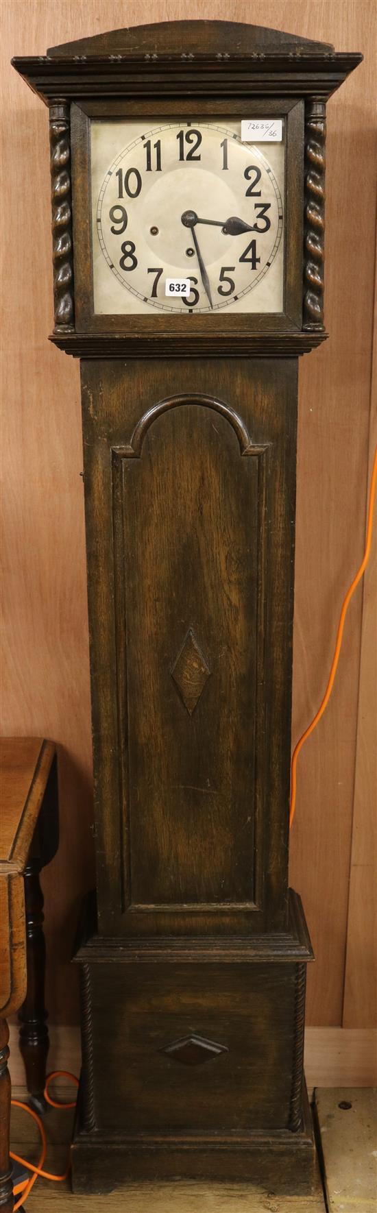 A 1920s grandmother oak clock, H.170cm